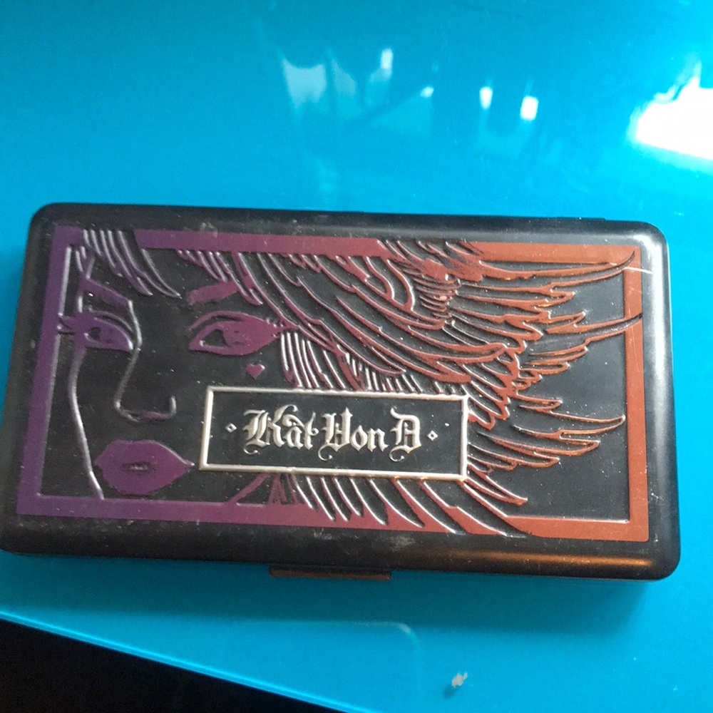 Kay Von D palette